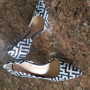 I.N.C heels. white, silver & black with a gold stiletto heel. Size 6